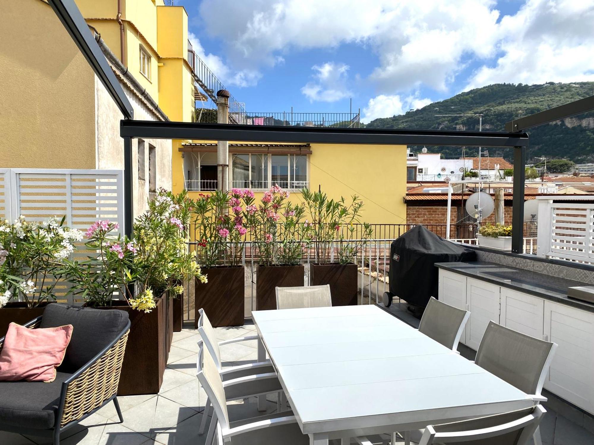 Grata Hospes Sorrento - Boutique House - Rooftop Deck - Bbq Екстериор снимка